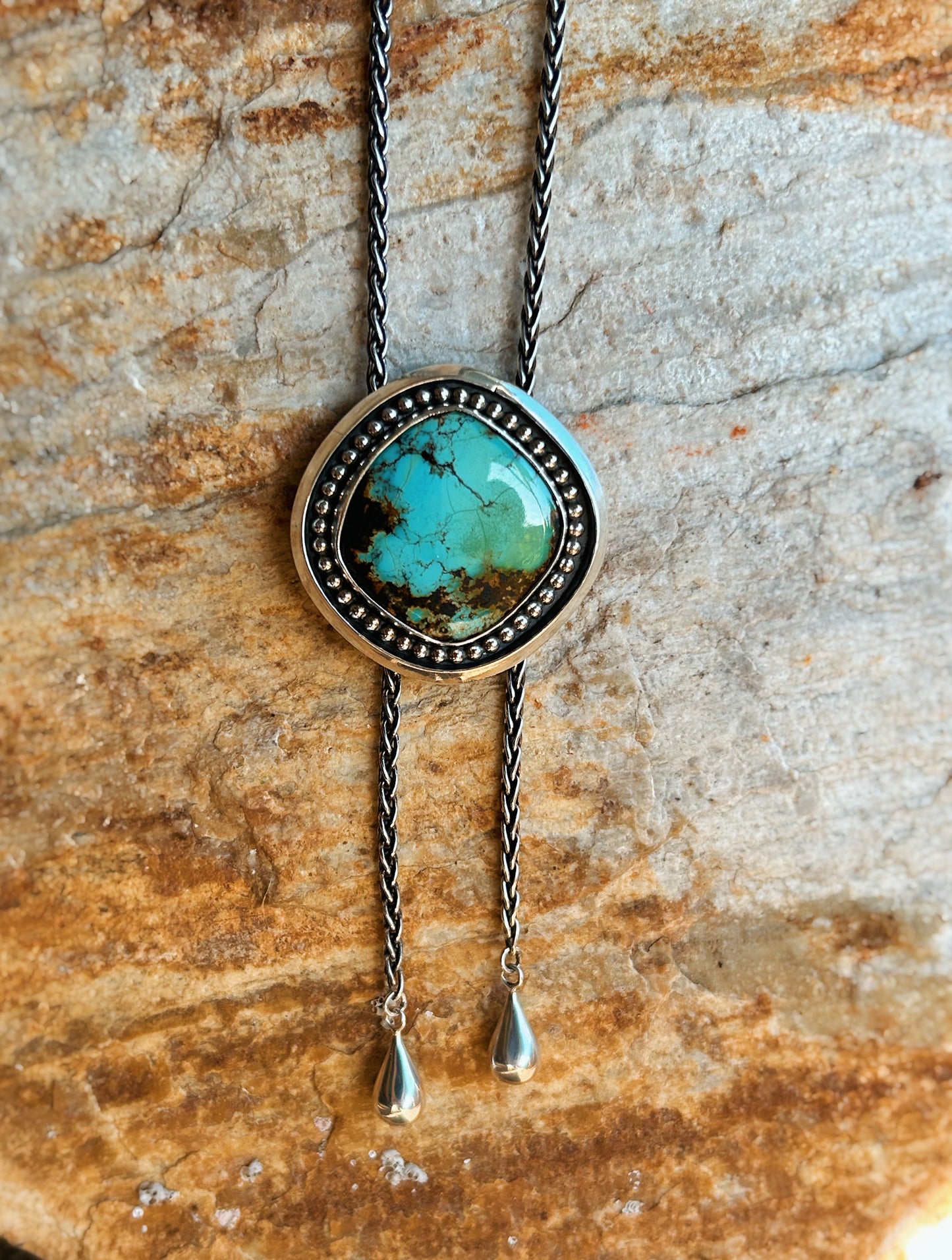 Dew Drop Bolo